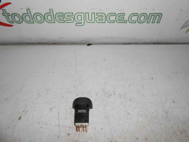  interruptor warning   renault megane i berlina porton trasero (ba0) 1.6e europa 1.9 diesel