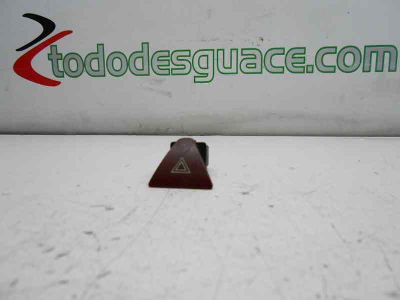  interruptor warning   peugeot 307 break/sw (s2) 1.6 hdi 1.6 hdi
