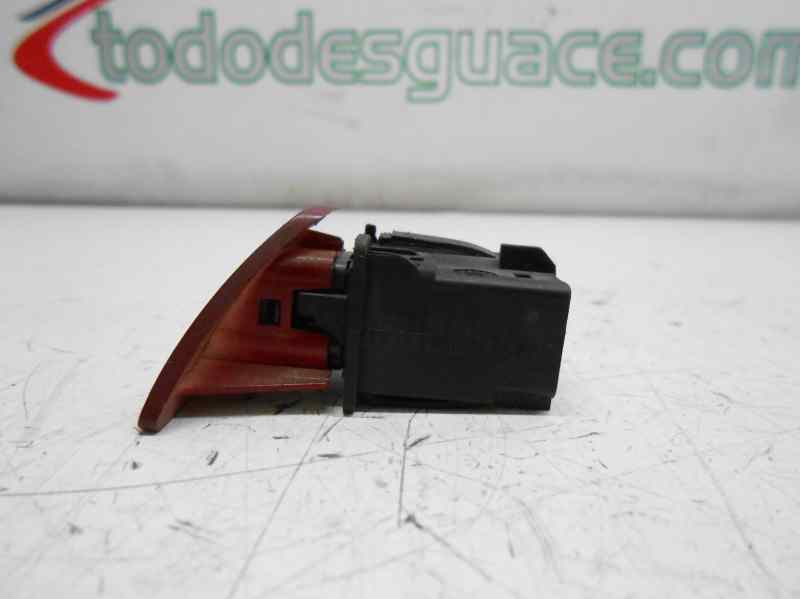  interruptor warning   peugeot 307 break/sw (s2) 1.6 hdi 1.6 hdi