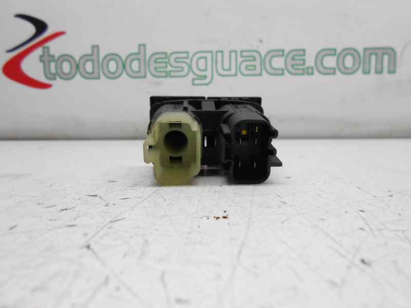  interruptor warning   ford mondeo berlina (ge) ambiente 2.0 16v di td cat