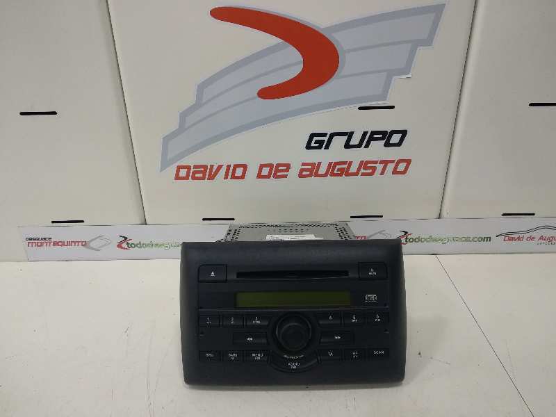  sistema audio / radio cd   fiat recambio original . .