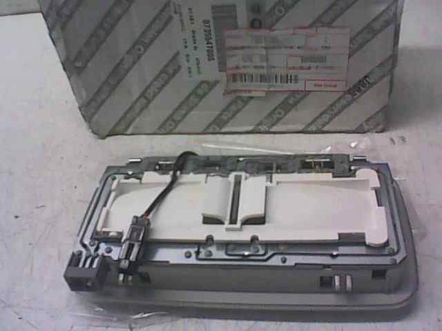  luz interior   fiat recambio original . .