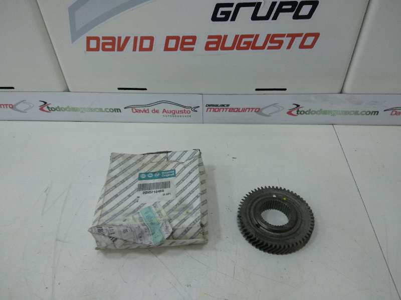  varios   fiat recambio original . .