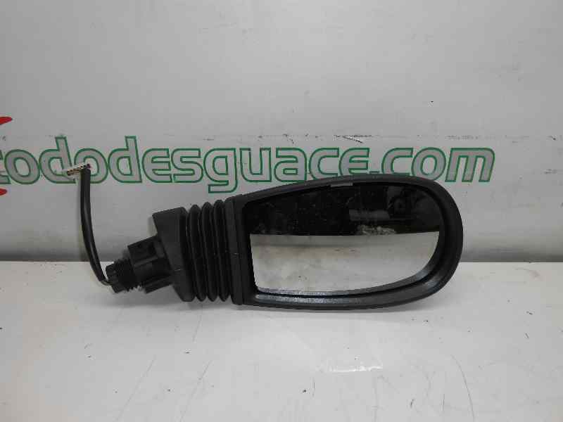  retrovisor derecho electrico   fiat recambio original . .