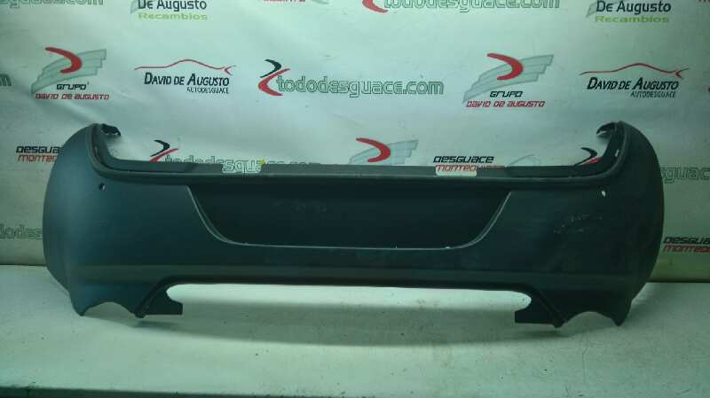  paragolpes trasero   fiat recambio original . .