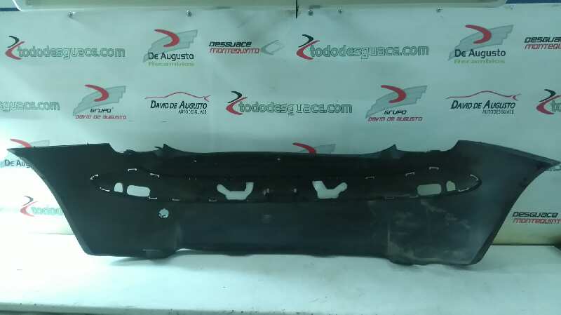  paragolpes trasero   fiat recambio original . .
