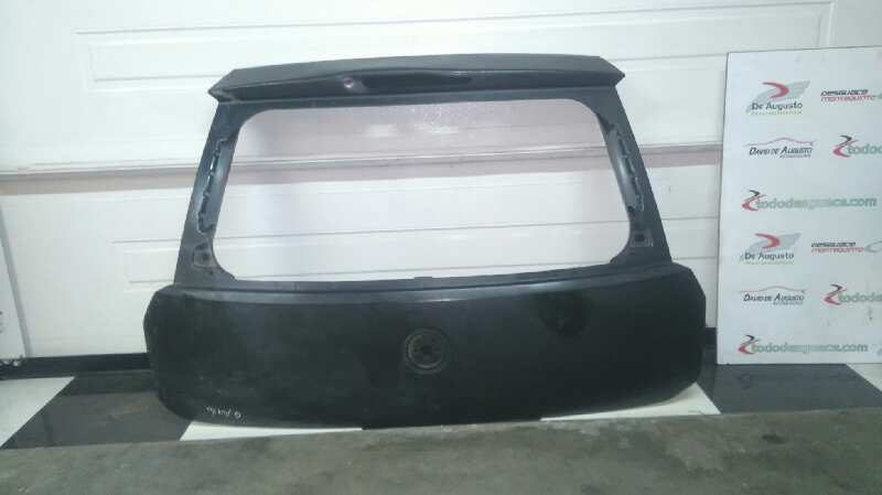  porton trasero   fiat recambio original . .