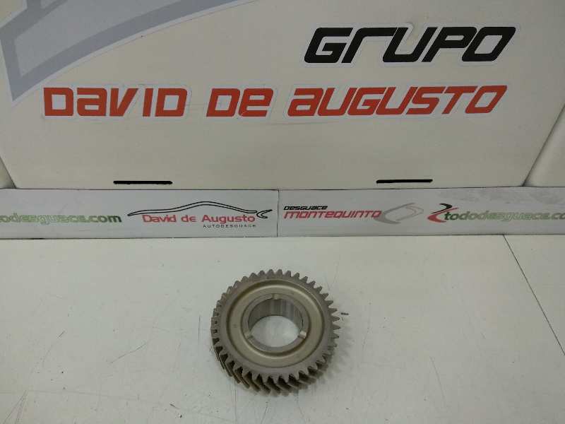  varios   fiat recambio original . .