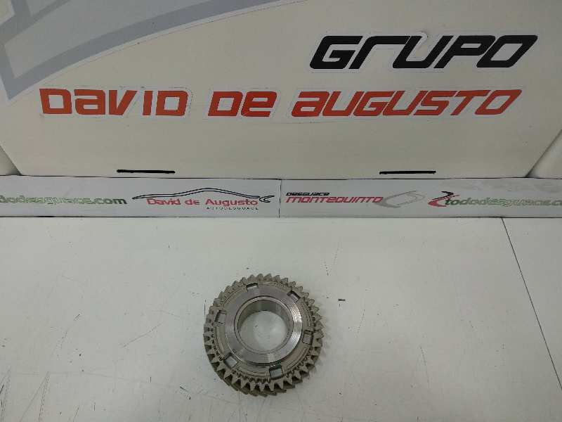  varios   fiat recambio original . .