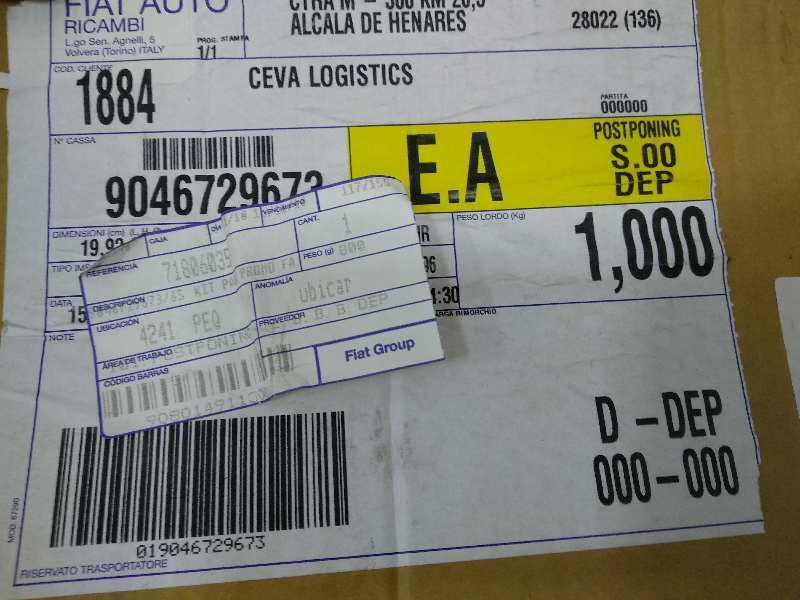  molduras delanteras   fiat recambio original . .
