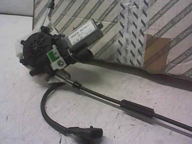  elevalunas trasero derecho   fiat recambio original . .
