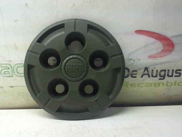  tapa cubo   fiat recambio original . .