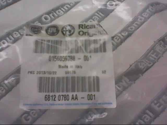  carcasa retrovisor derecho   fiat recambio original . .