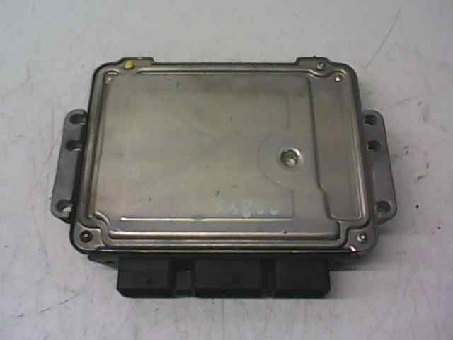  centralita motor uce   renault megane ii classic berlina 1.9 dci diesel 1.9 dci diesel
