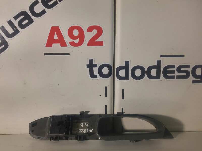  mando elevalunas delantero izquierdo   seat ibiza (6l1) hit 1.2 12v