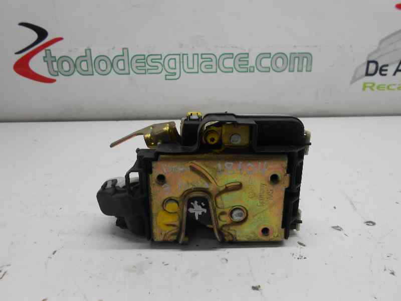  cerradura puert delantera derecha   seat ibiza (6k) basico 1.4