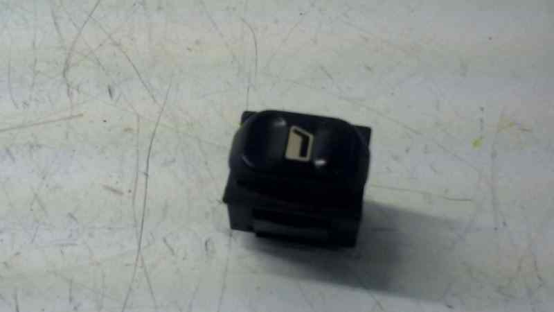  mando elevalunas trasero derecho   renault clio i fase i+ii (b/c57) 1.2 alize 1.2