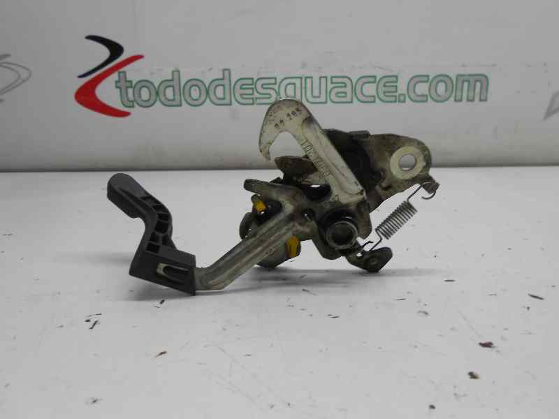  cerradura capot   peugeot 207 confort 1.4