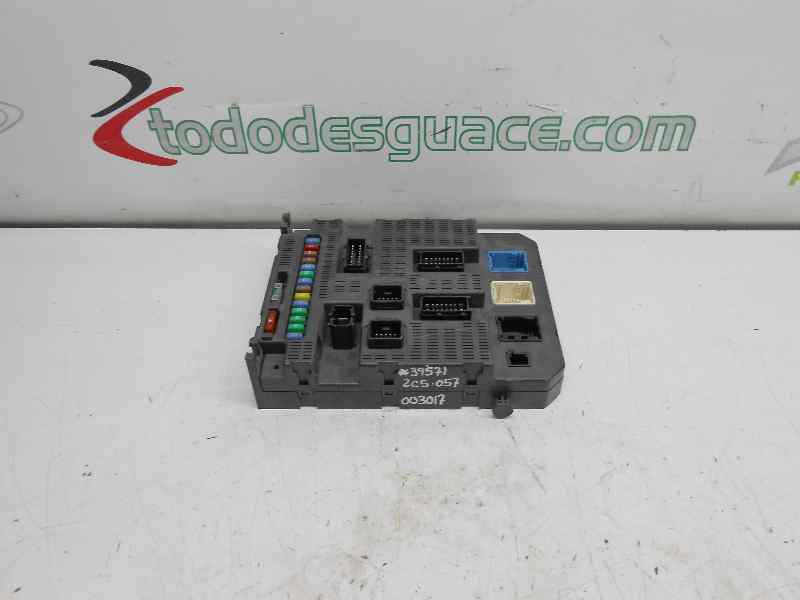  caja reles / fusibles   citroen c4 grand picasso business 1.6 16v hdi fap