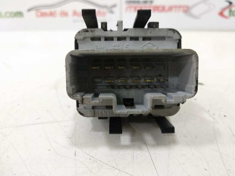  mando elevalunas delantero izquierdo   renault laguna ii (bg0) authentique 1.9 dci diesel