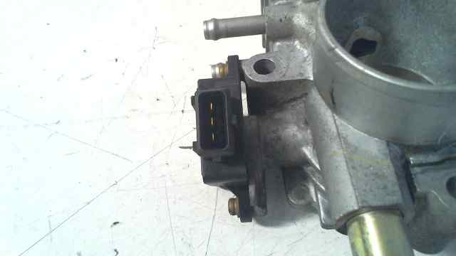  caja mariposa   toyota corolla (e11) 1.4 linea terra (3-ptas.) 1.4 16v cat