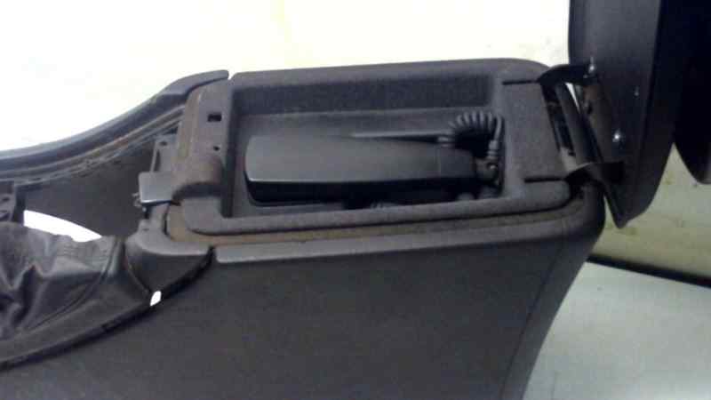  apoyabrazos central   peugeot 607 (s1) basico 3.0 v6 24v