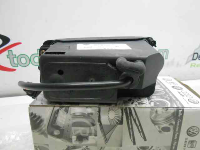 faro antiniebla derecho   seat recambio original .