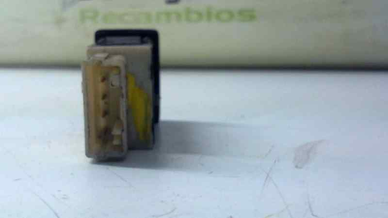  mando regulacion intensidad cuadro instrumentos   toyota rav 4 (a3) executive 2.2 turbodiesel cat
