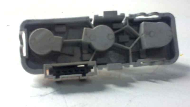  portalamparas trasero derecho   seat cordoba berlina (6k2) 