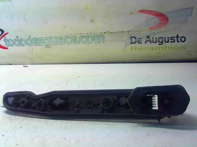  portalamparas trasero derecho   opel corsa c club 1.7 16v di cat (y 17 dtl / lk8)