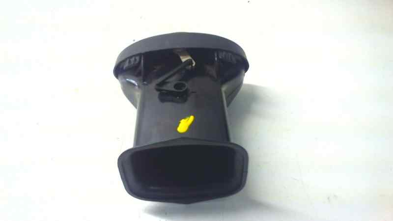  rejilla aire izquierda   ford focus berlina (cak) ambiente 1.8 tdci cat