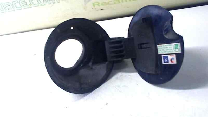  tapa exterior combustible   peugeot 207 confort 1.4