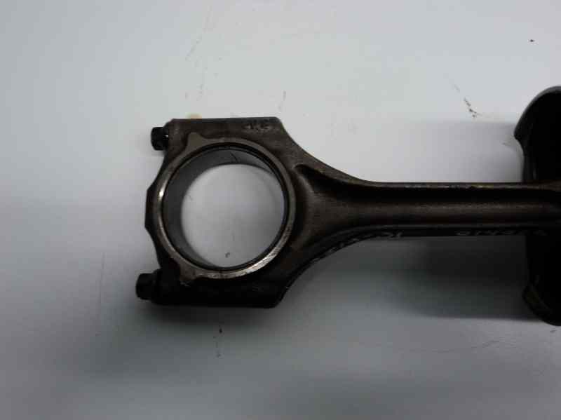  biela   bmw serie 3 berlina (e36) 316i 1.6 cat
