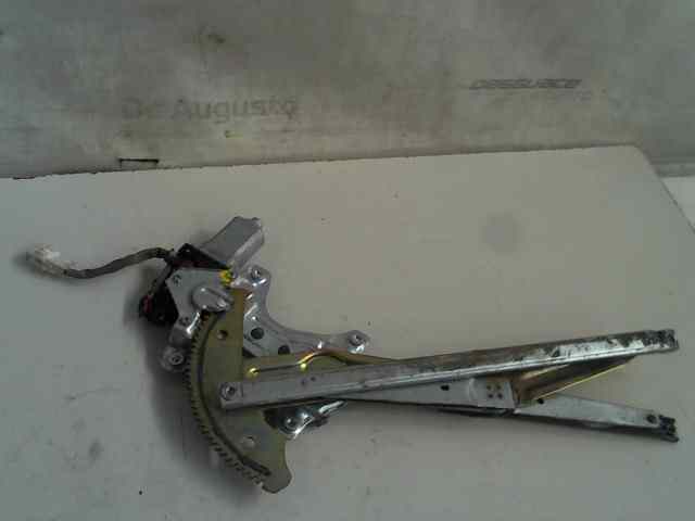  elevalunas delantero izquierdo   toyota corolla (e11) 1.9 d linea terra (3-ptas.) 1.9 diesel