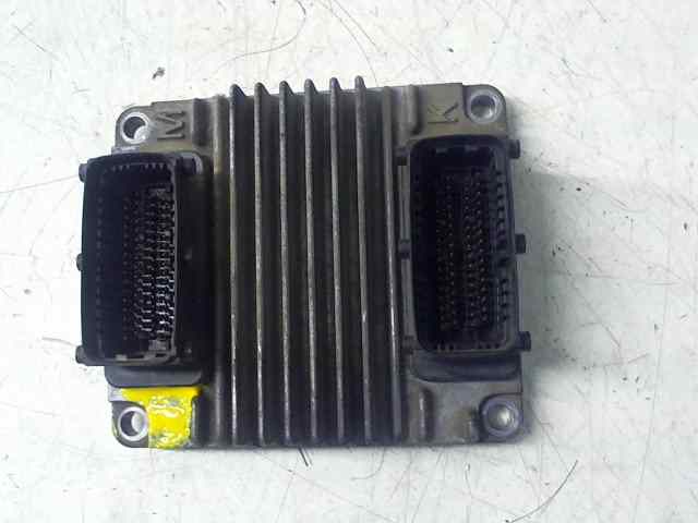  centralita motor uce   opel astra g berlina comfort 1.7 16v dti cat (y 17 dt / lr6)