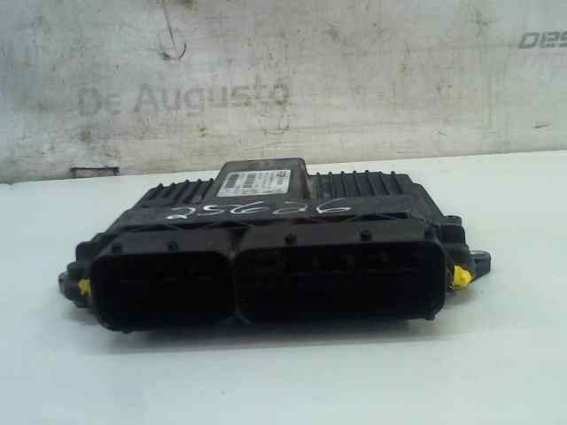  centralita motor uce   opel corsa c essentia 1.3 16v cdti cat (z 13 dt / ln9)