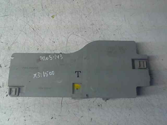  portalamparas trasero derecho   nissan bluebird berlina (t12/72) grand prix kat 1.8 16v cat