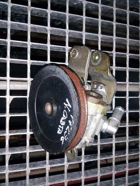  bomba direccion   nissan cabstar  2953
