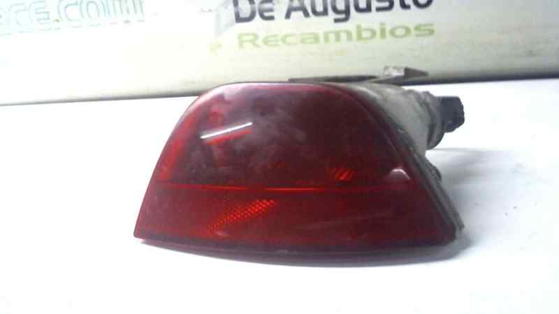  faro antiniebla trasero izquierdo   ford focus berlina (cak) ambiente 1.6 16v cat