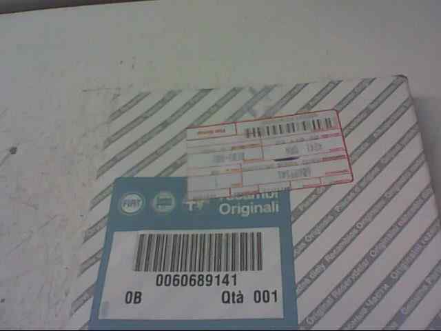  cristal espejo izquierdo   fiat recambio original . .