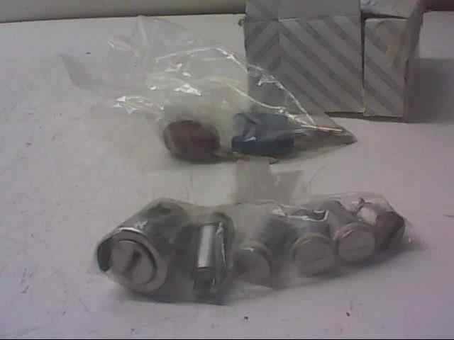  varios   fiat recambio original . .