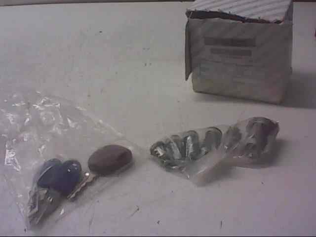  varios   fiat recambio original . .