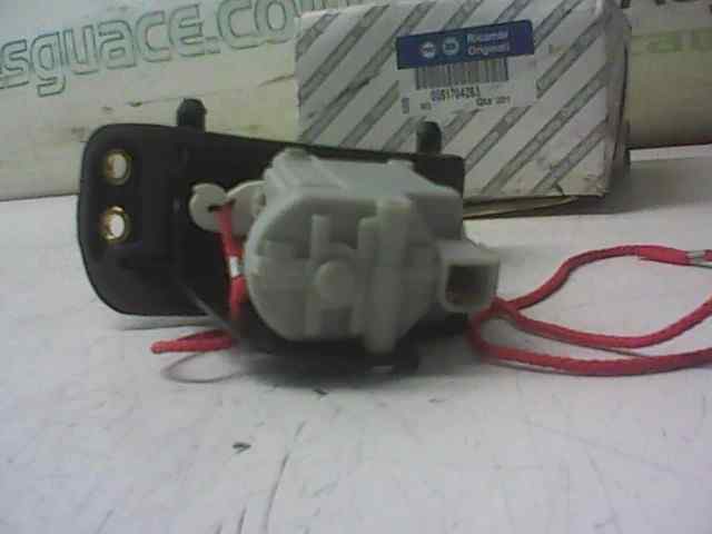 motor cierre tapa combustible   fiat recambio original . .