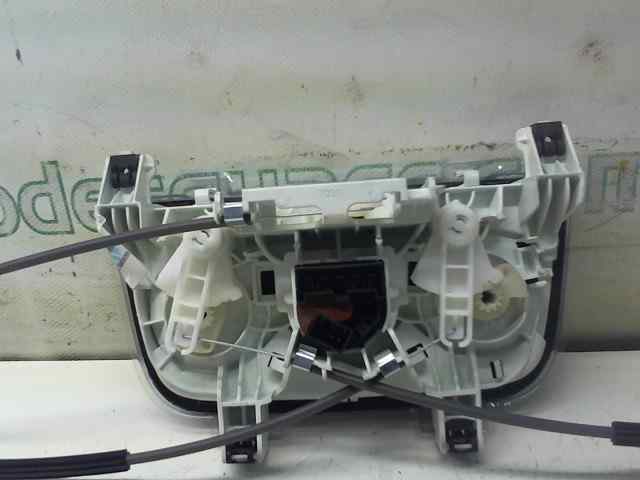  mando calefaccion / aire acondicionado   fiat recambio original . .