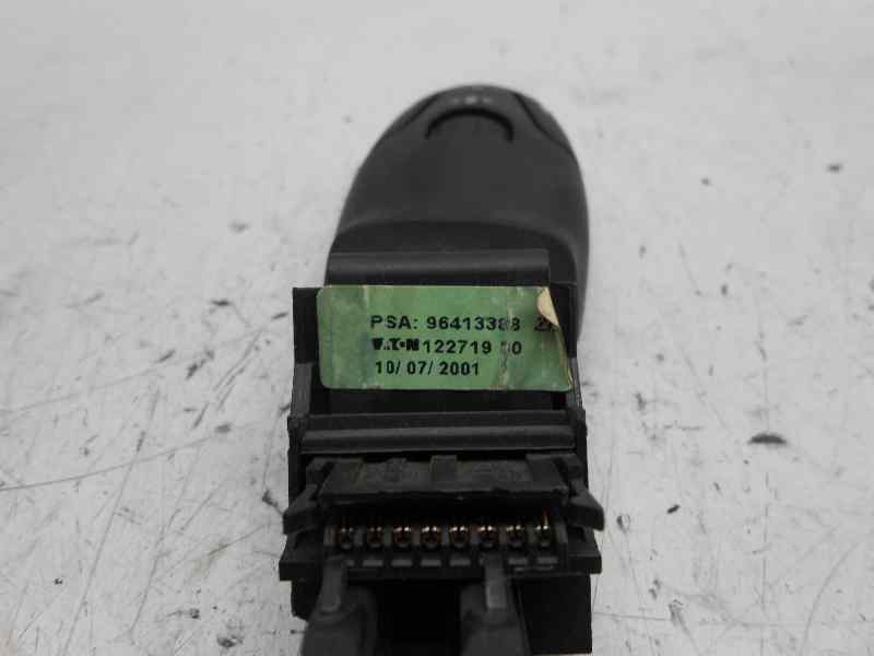  mando radio   peugeot 207 confort 1.6 16v hdi