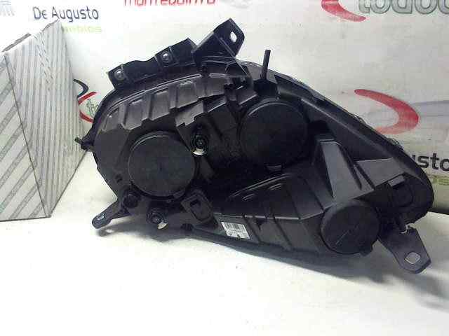  faro derecho   fiat recambio original . .