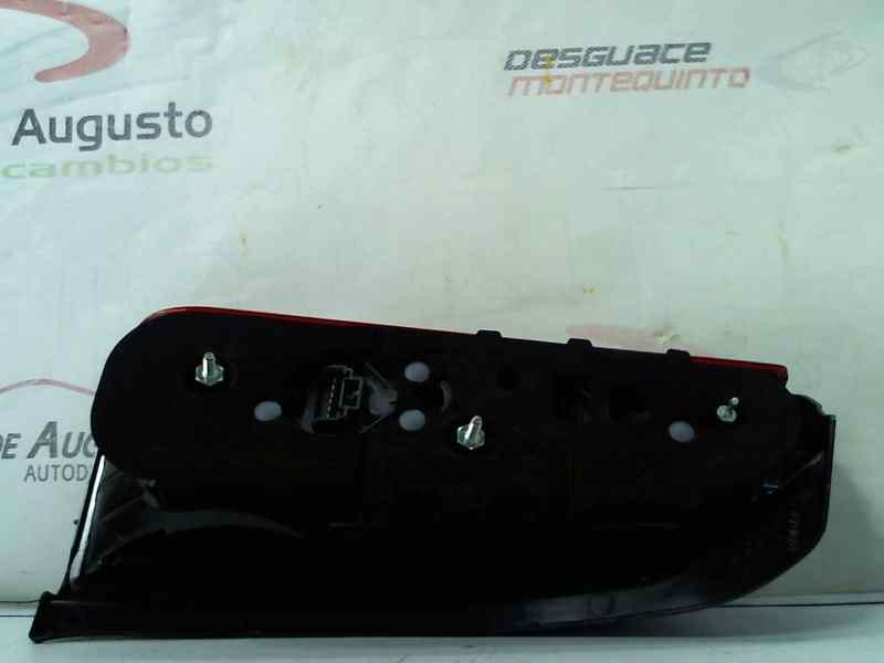  piloto trasero derecho   fiat recambio original . .