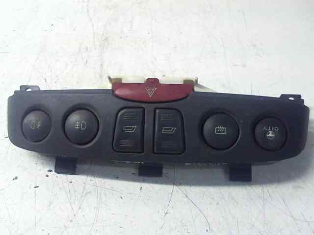  interruptor warning   fiat punto berlina (188) 