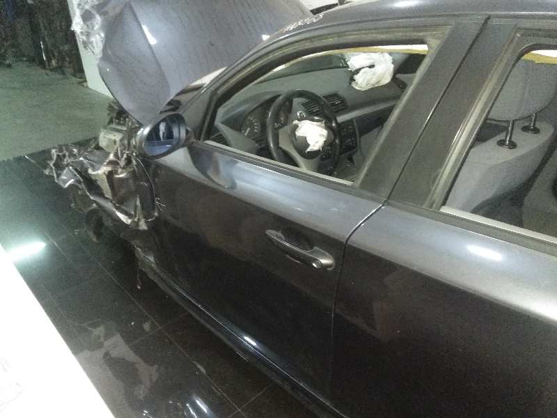  puerta delantera izquierda   bmw serie 1 berlina (e81/e87) 118d 2.0 16v diesel cat