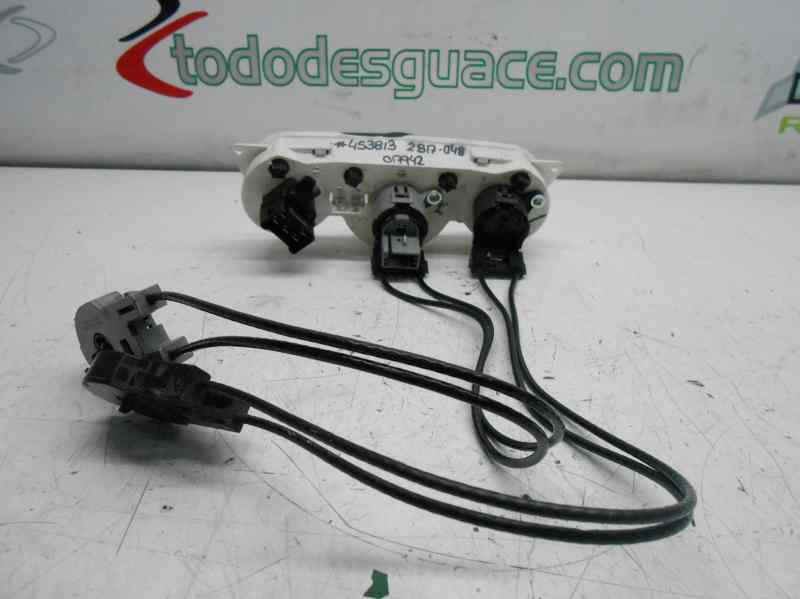  mando calefaccion / aire acondicionado   ford focus berlina (cak) ambiente 1.6 16v cat